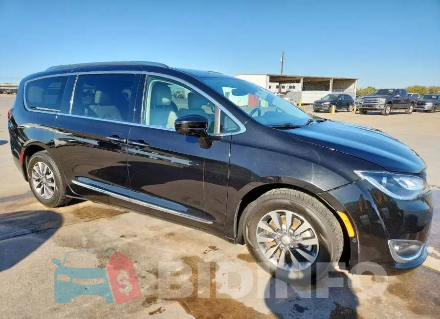 2C4RC1EG8LR266340 Photo# 4