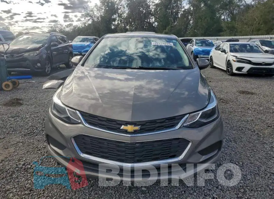 1G1BE5SM2J7186228 Photo# 5