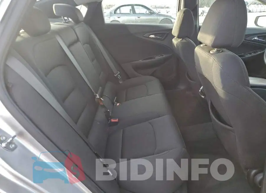 1G1ZD5ST1NF168811 Photo# 10