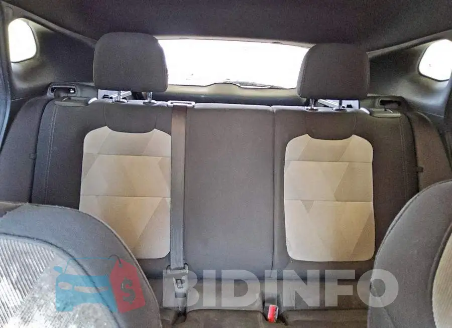 KL77LGE21RC140320 Photo# 10