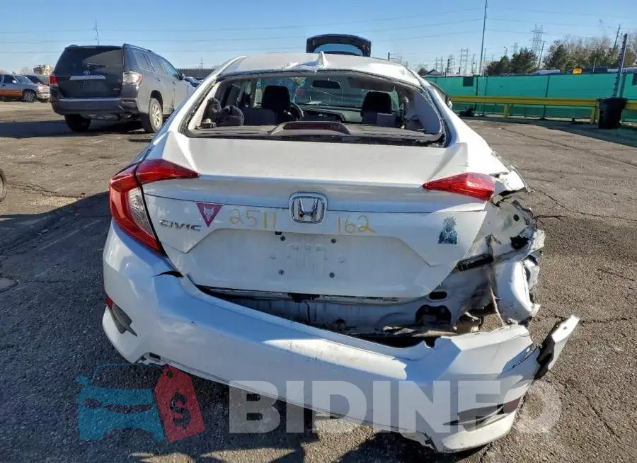 19XFC2F77HE007435 Photo# 6