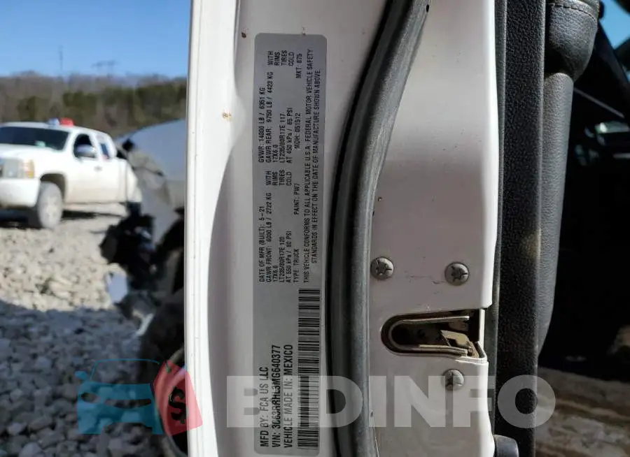 3C63RRHL3MG640377 Photo# 12