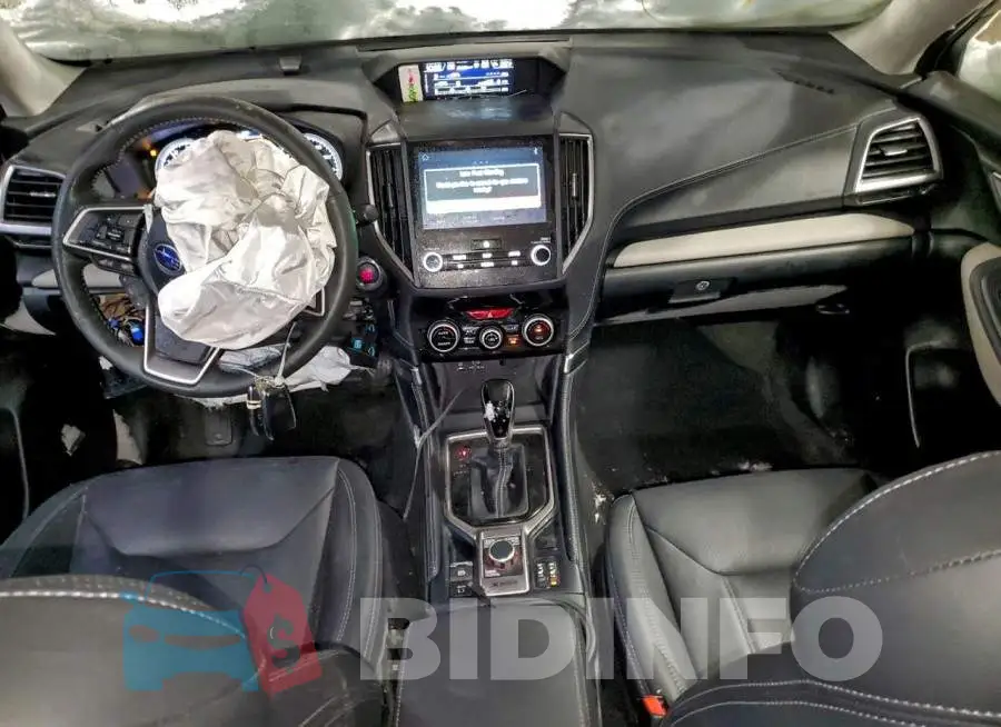 JF2SKALC8RH402086 Photo# 8
