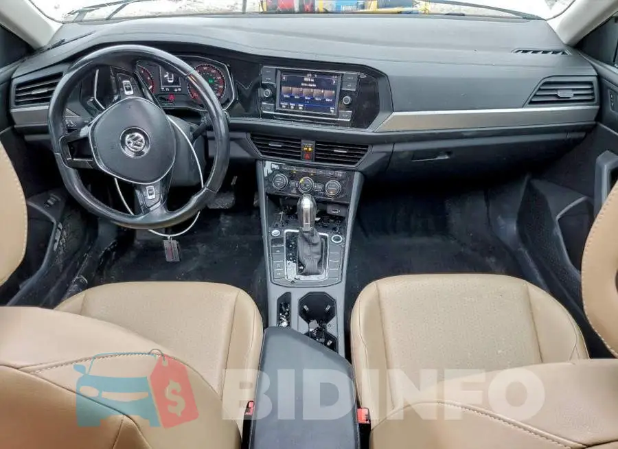 3VWC57BU2KM124128 Photo# 8
