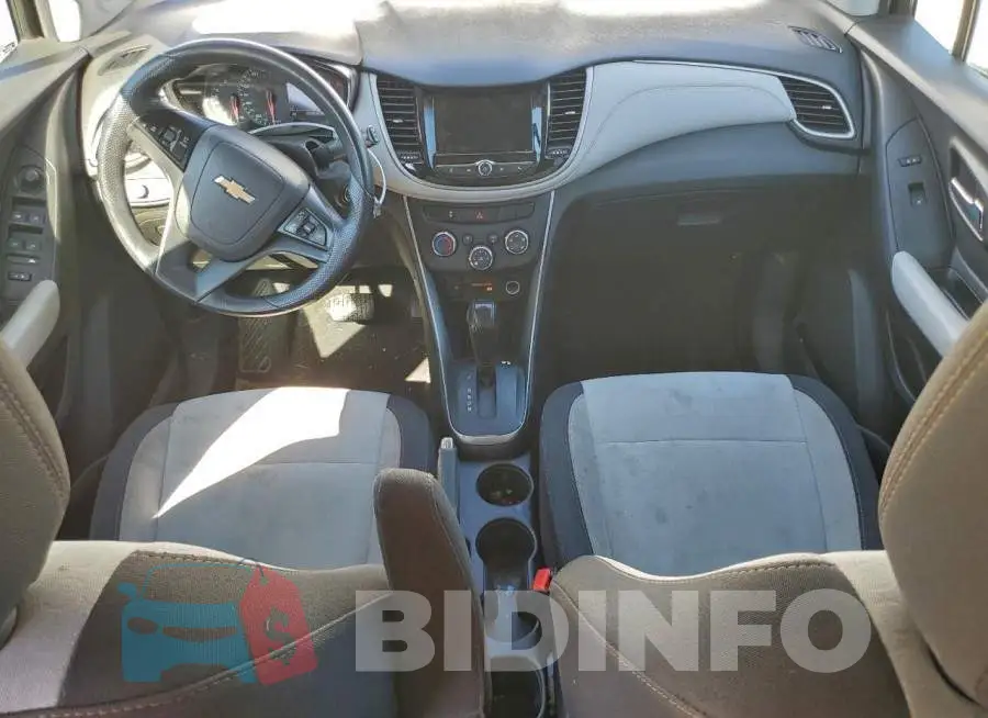 3GNCJNSB4KL290875 Photo# 8