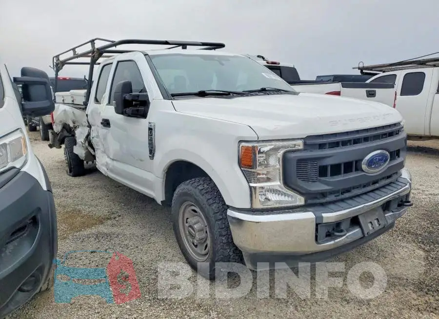 1FT7X2A6XLEE98174 Photo# 4
