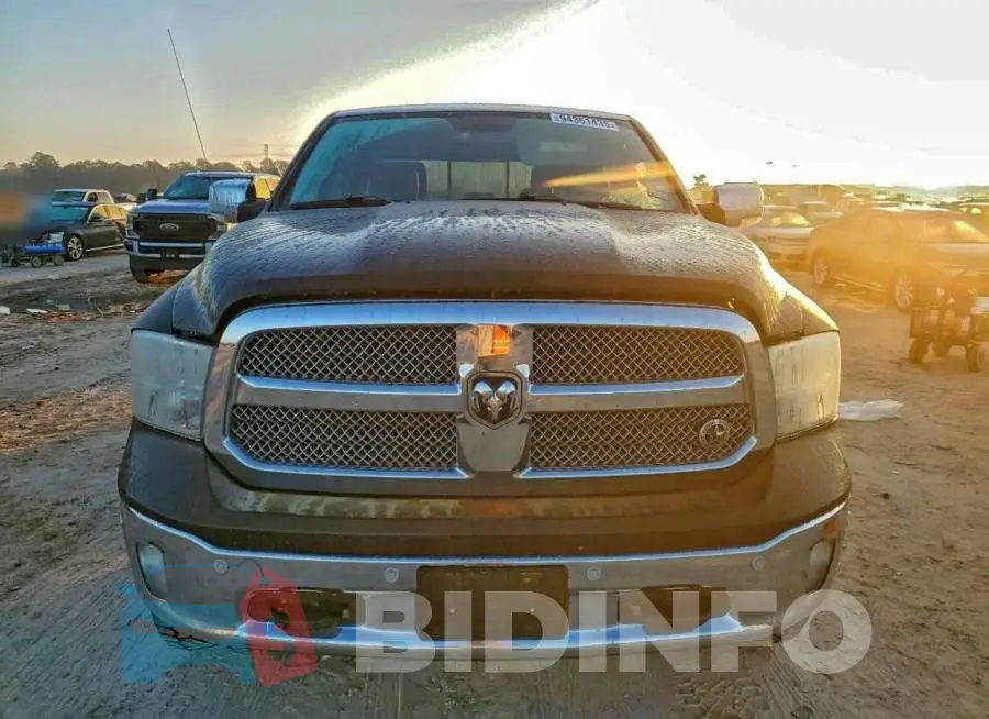 1C6RR7LT1JS215072 Photo# 5