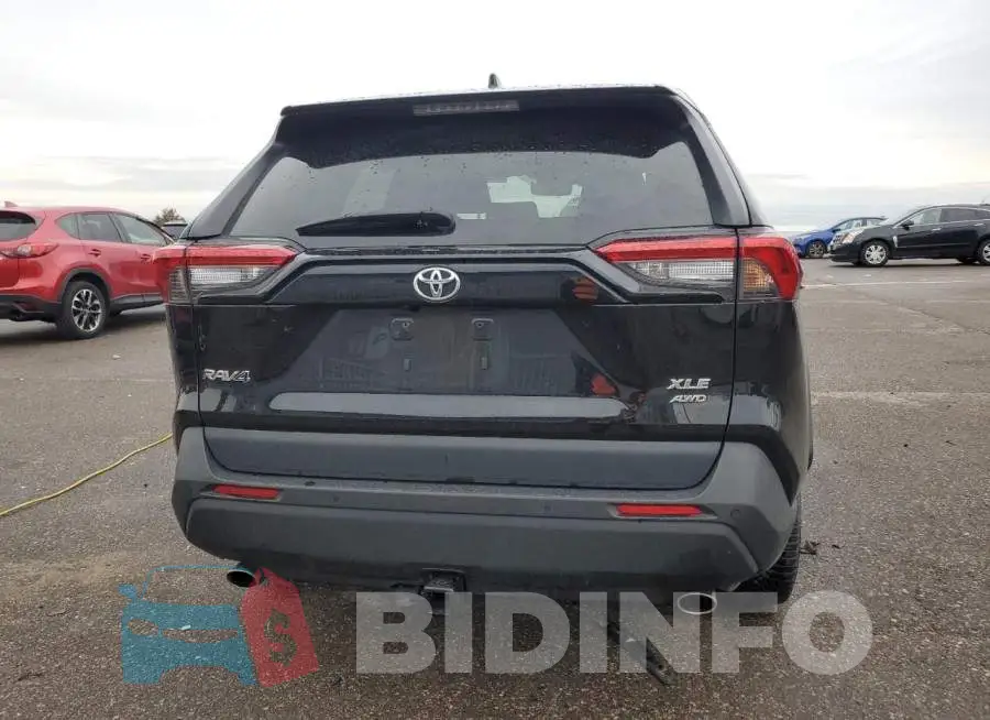 2T3A1RFV8NC261518 Photo# 6