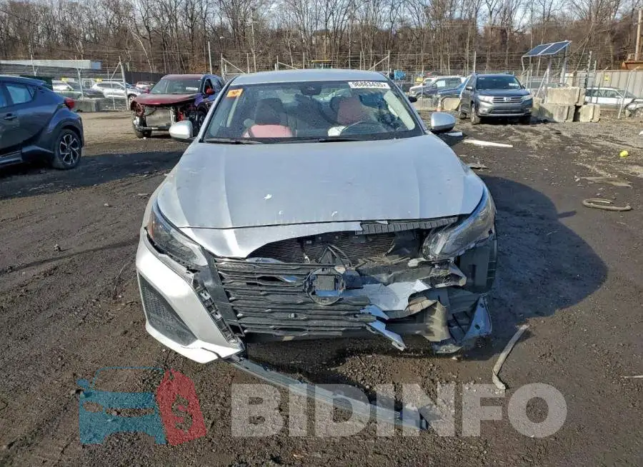 1N4BL4DVXPN327943 Photo# 5