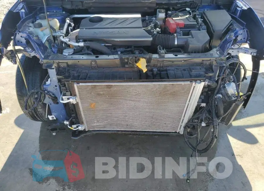 JN8BT3BA2PW015585 Photo# 12