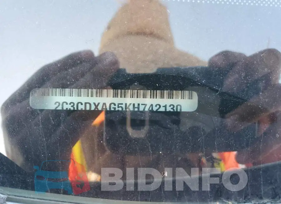 2C3CDXAG5KH742130 Photo# 12