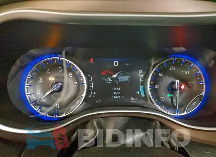 2C4RC1EG7HR644591 Photo# 9