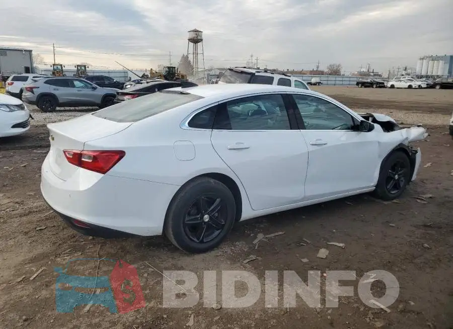 1G1ZC5ST5NF150010 Photo# 3