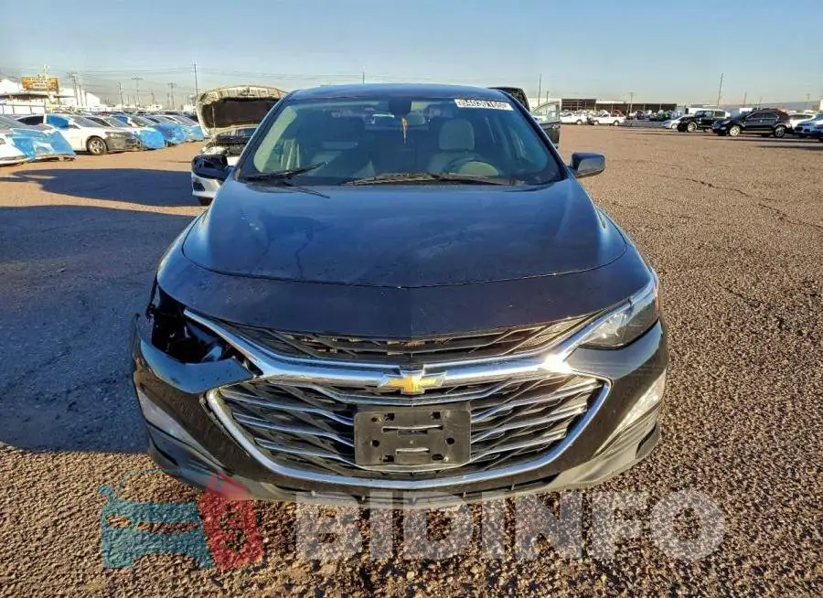 1G1ZD5ST1KF156847 Photo# 5