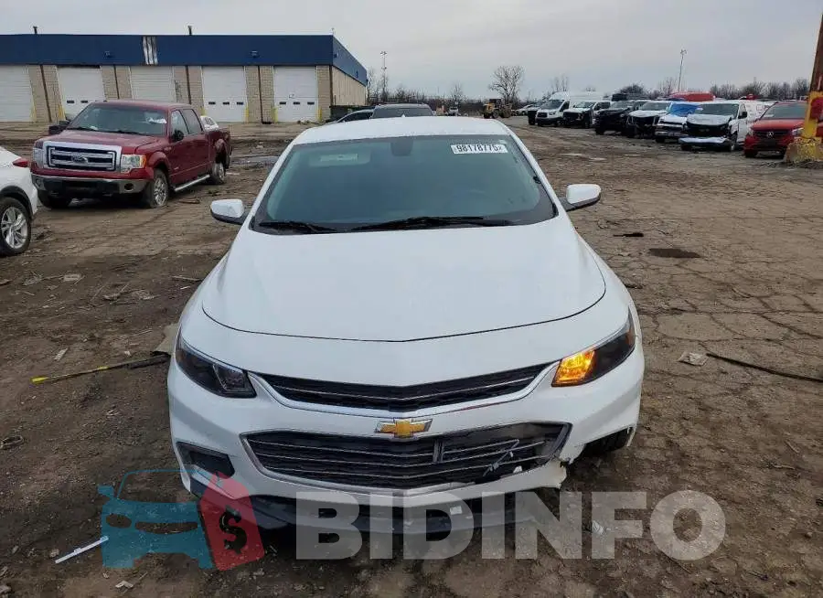 1G1ZD5ST7JF294374 Photo# 5