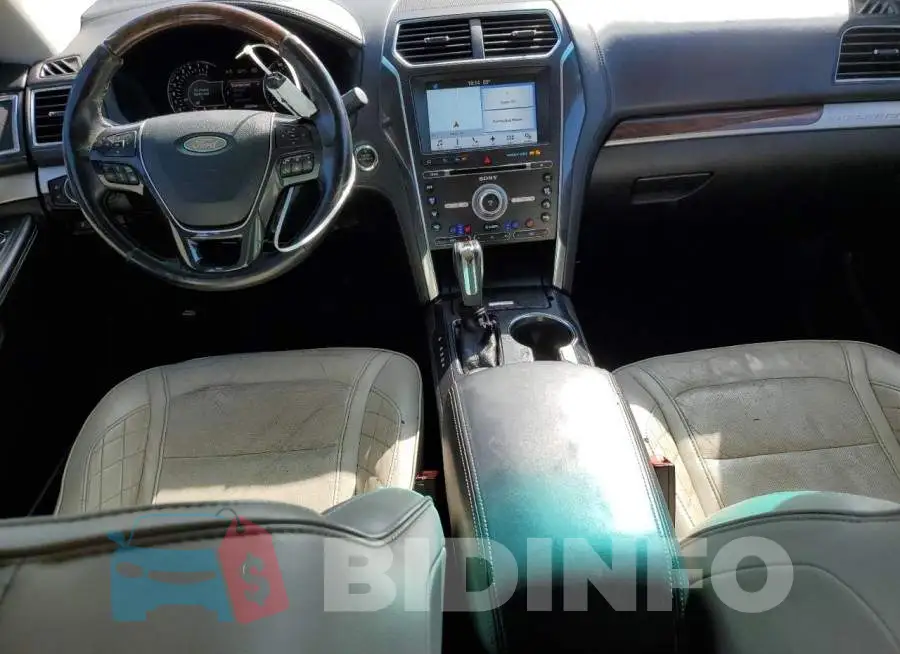 1FM5K8HTXHGA56037 Photo# 8