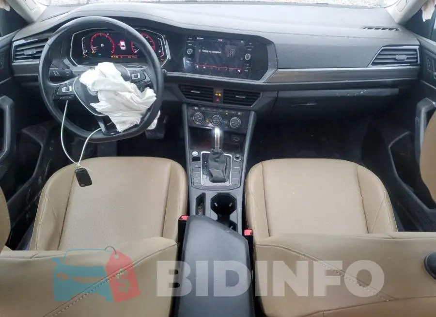 3VWE57BU2KM238011 Photo# 8