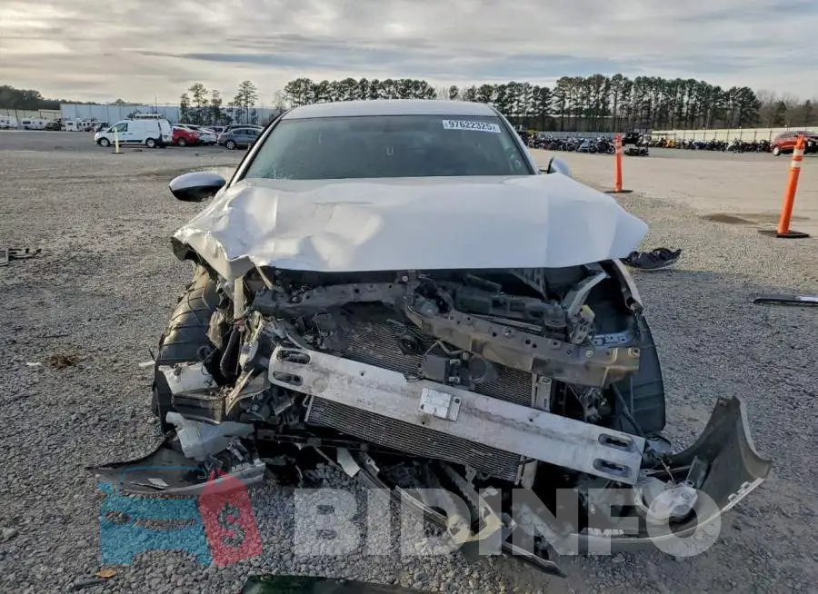 1N4BL4BV2LC228042 Photo# 5
