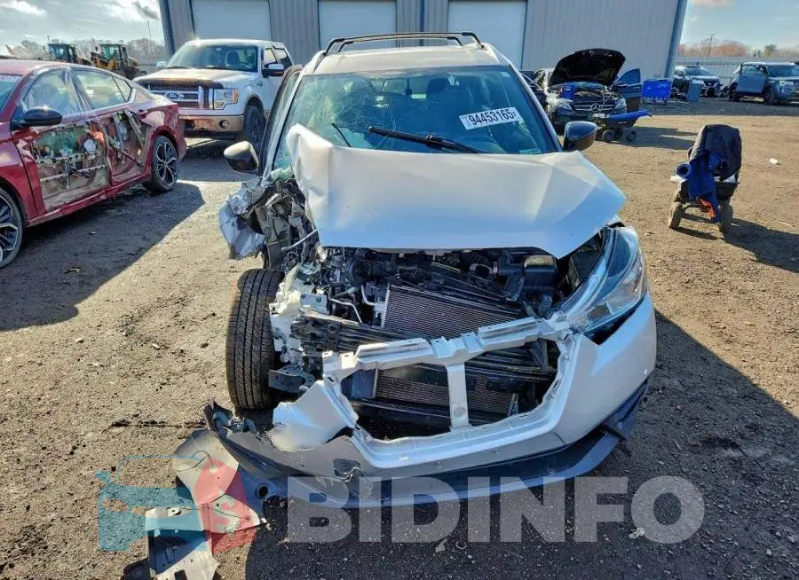 3N1CP5CU2KL496643 Photo# 5