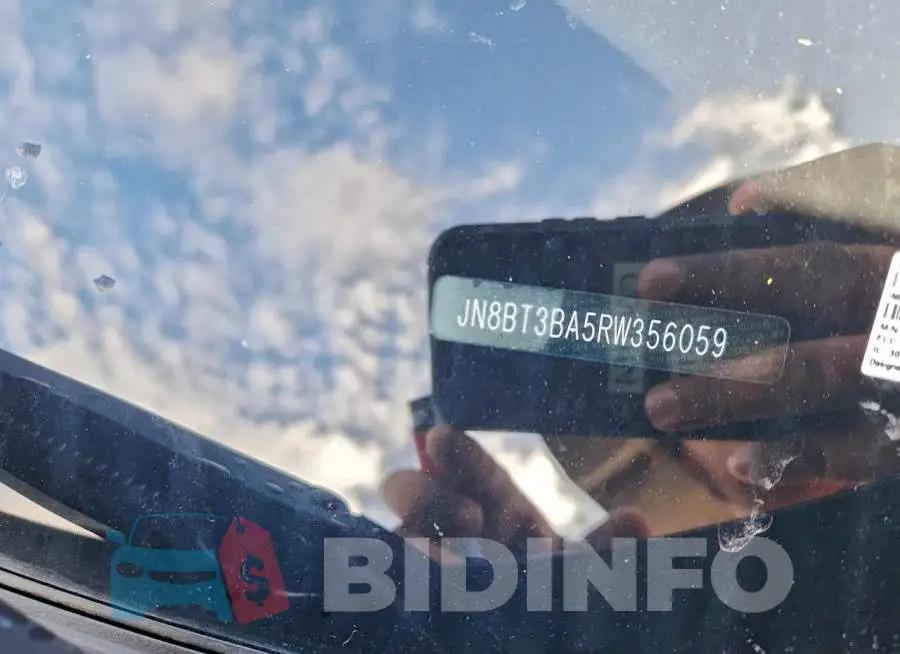 JN8BT3BA5RW356059 Photo# 13