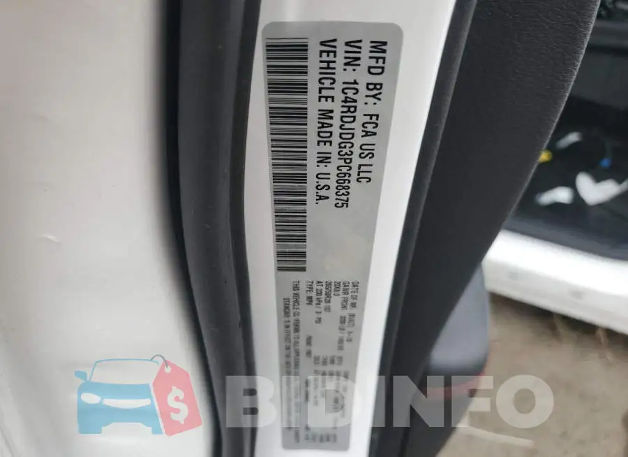 1C4RDJDG3PC668375 Photo# 12