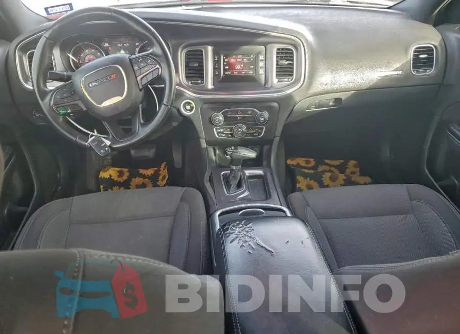 2C3CDXBG3HH628537 Photo# 8