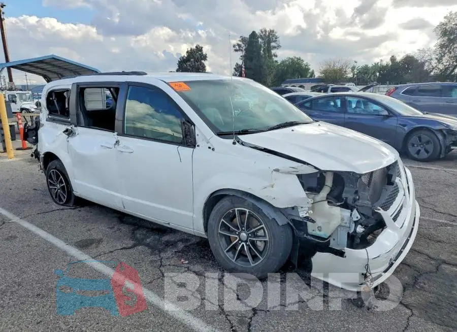 2C4RDGEG8JR224277 Photo# 4