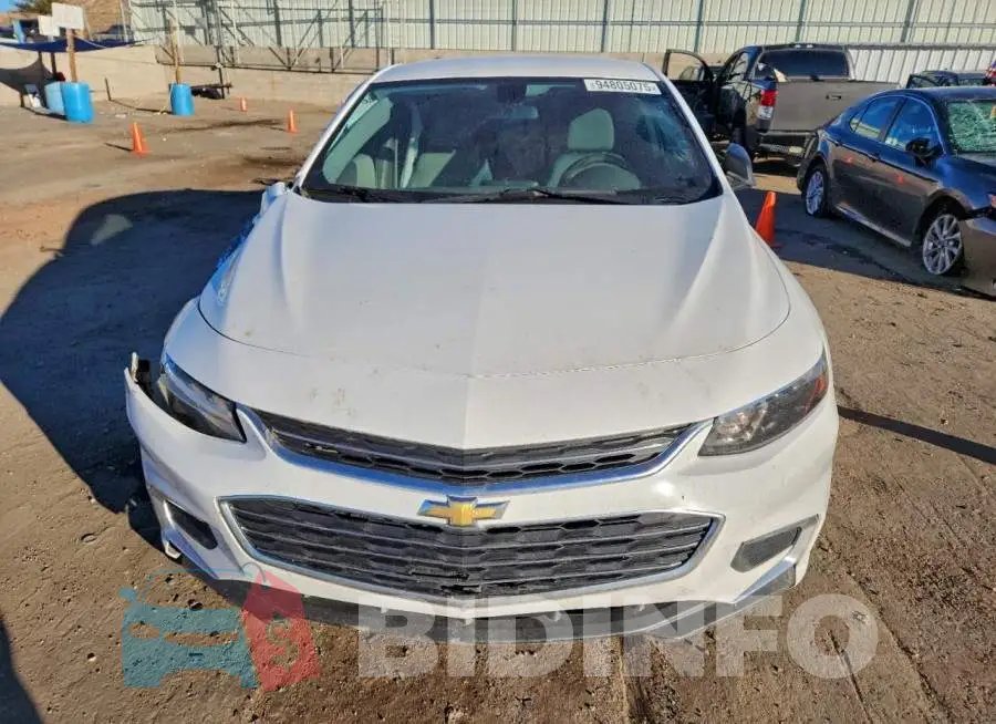 1G1ZB5ST7HF125262 Photo# 5