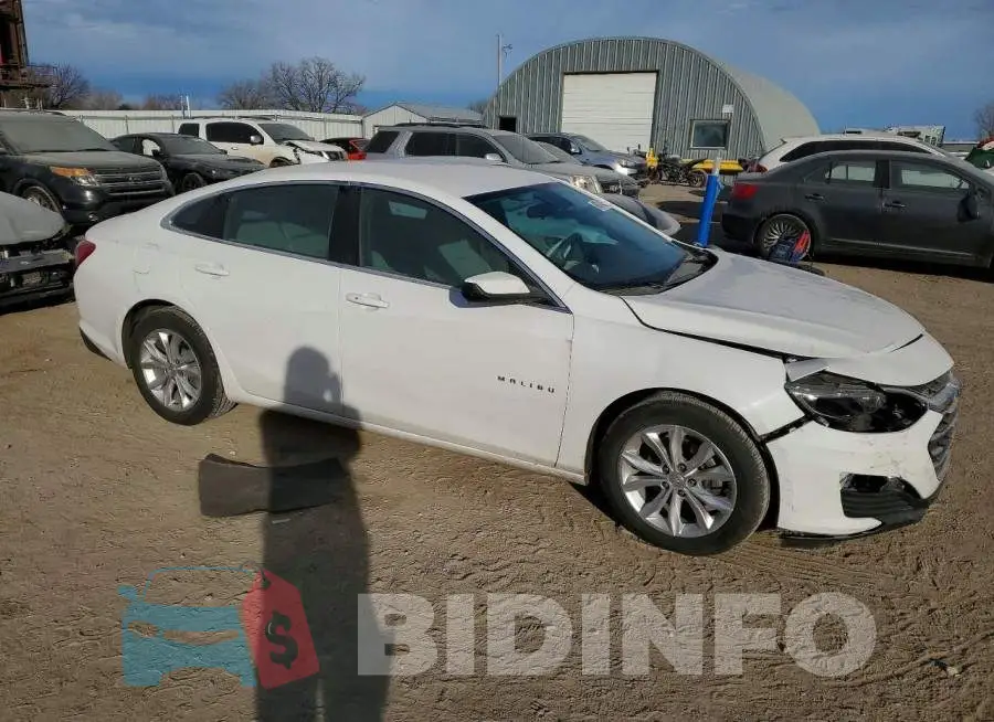 1G1ZD5ST1LF043868 Photo# 4