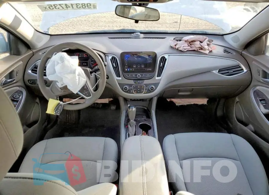 1G1ZD5ST1LF043868 Photo# 8