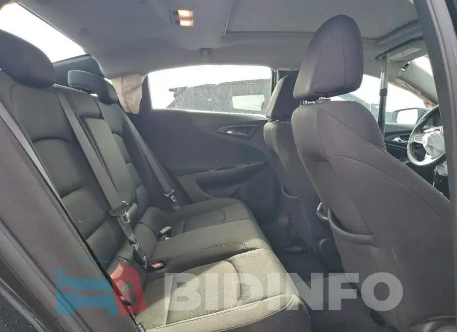 1G1ZD5ST2NF150141 Photo# 10