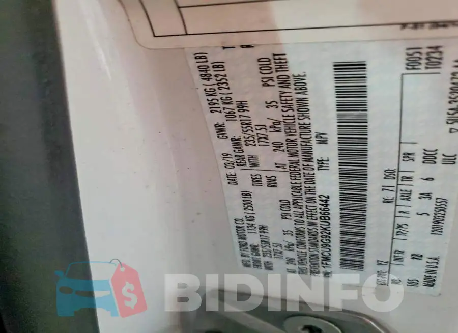 1FMCU9G92KUB66442 Photo# 13