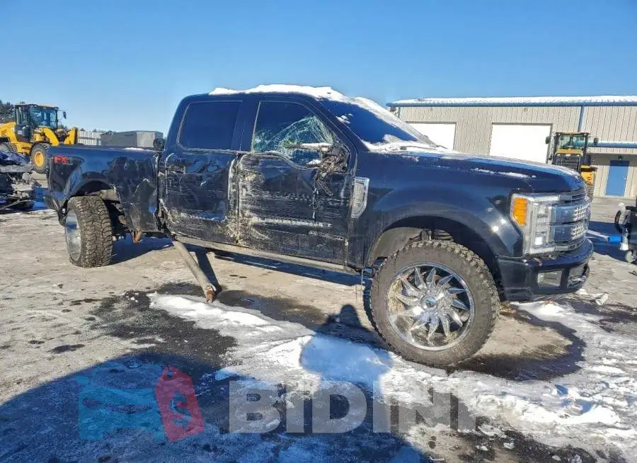 1FT7W2BT4JEB45823 Photo# 4