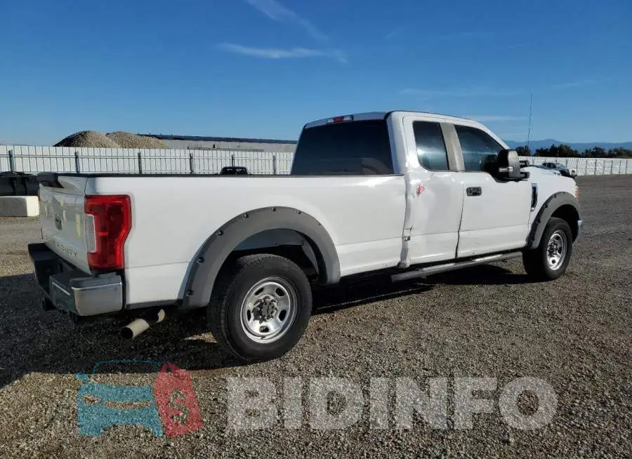 1FT7X2A64HEF22055 Photo# 3
