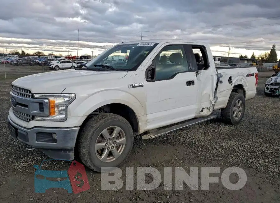1FTFX1EG7JFD96704 Photo# 1
