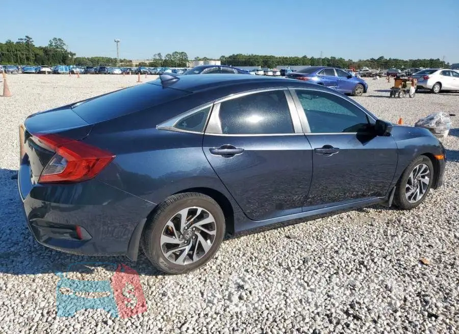 19XFC2F72HE045977 Photo# 3
