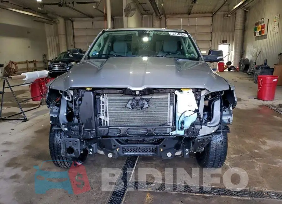 1C6SRFFT6LN140748 Photo# 5