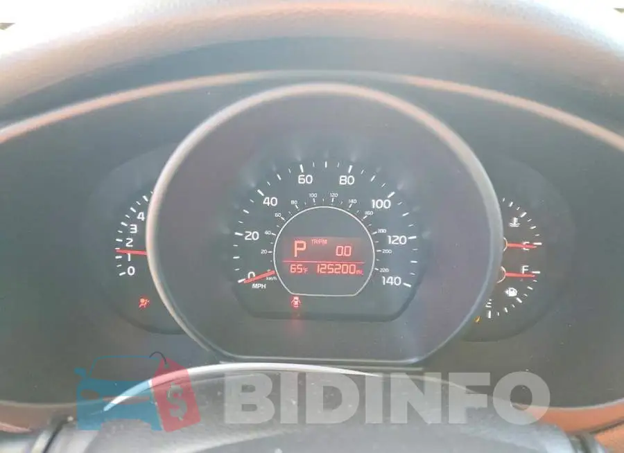 KNDJP3A5XJ7526141 Photo# 9