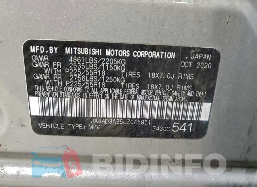 JA4AD3A35LZ045951 Photo# 13