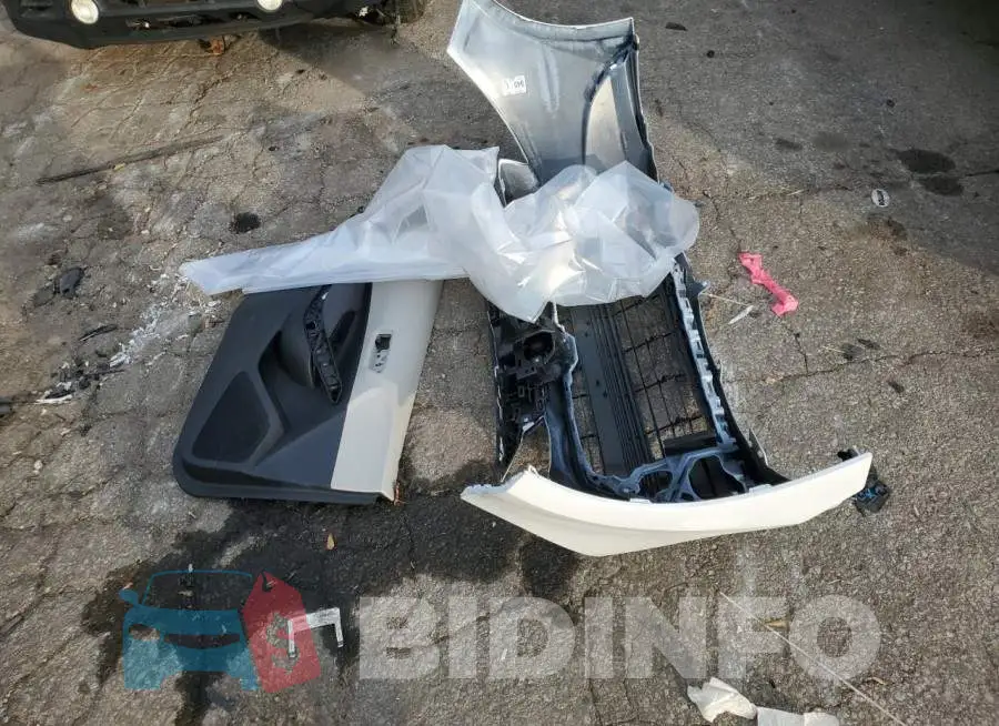 5YFB4MDE7SP310553 Photo# 12