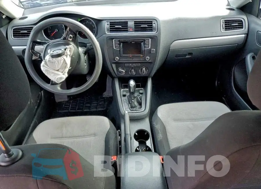 3VW2B7AJXJM256936 Photo# 8