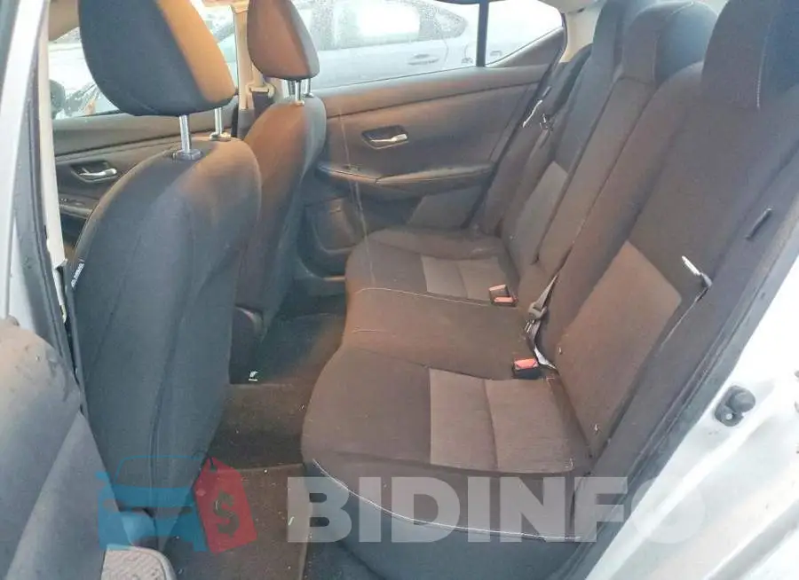 3N1AB8CV2NY245287 Photo# 10