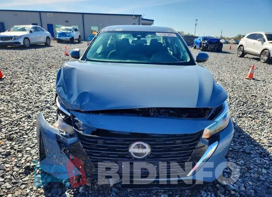 3N1AB8CV6RY213044 Photo# 5