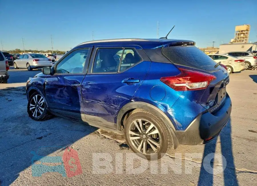 3N1CP5CV8LL573896 Photo# 2