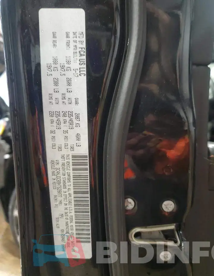 3C4NJDCB9HT628077 Photo# 13