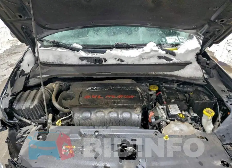 3C4NJDCB9JT479305 Photo# 12