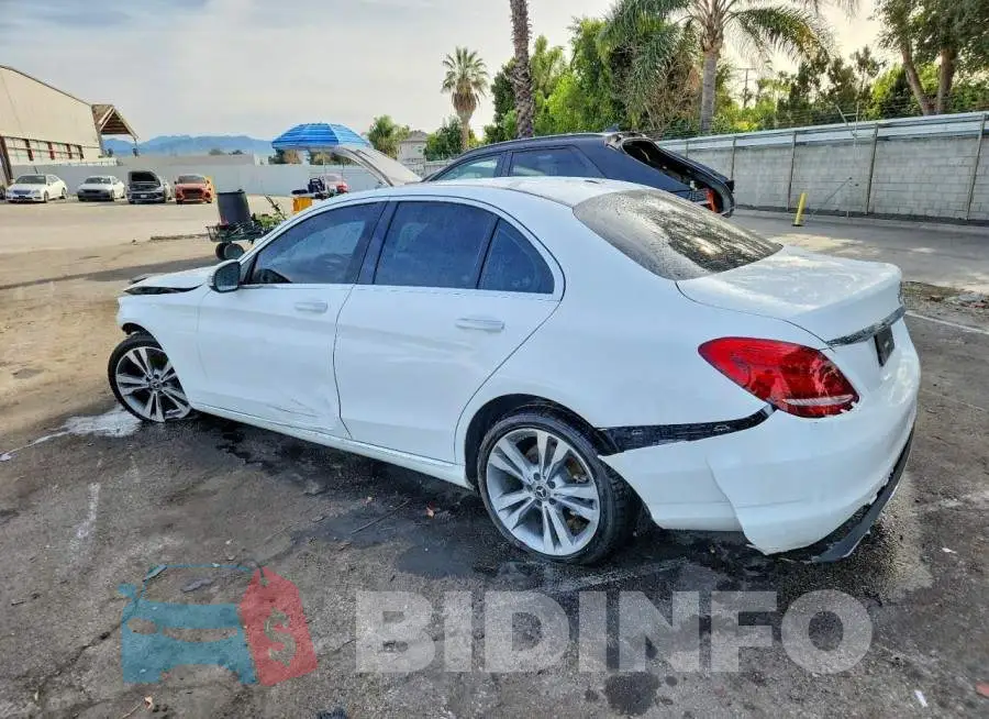 55SWF4JB8JU265749 Photo# 2