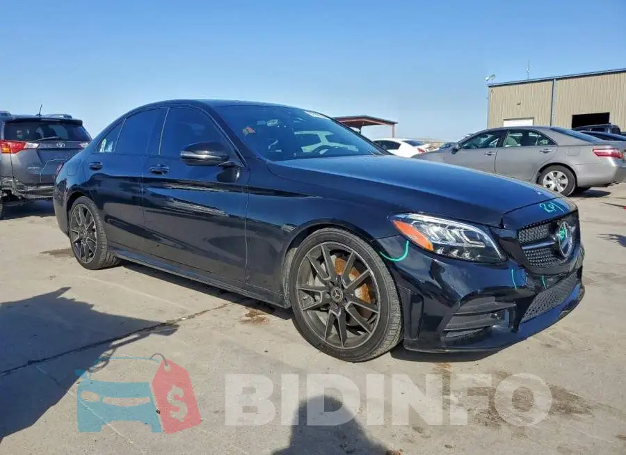 55SWF8DB9KU297257 Photo# 4