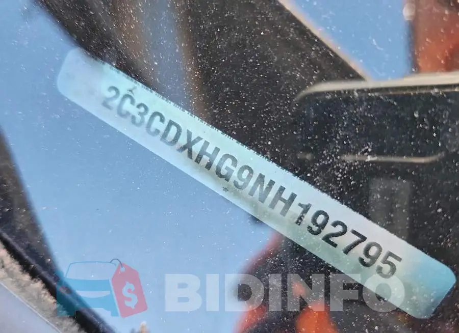 2C3CDXHG9NH192795 Photo# 12