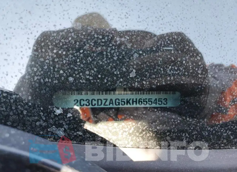2C3CDZAG5KH655453 Photo# 13